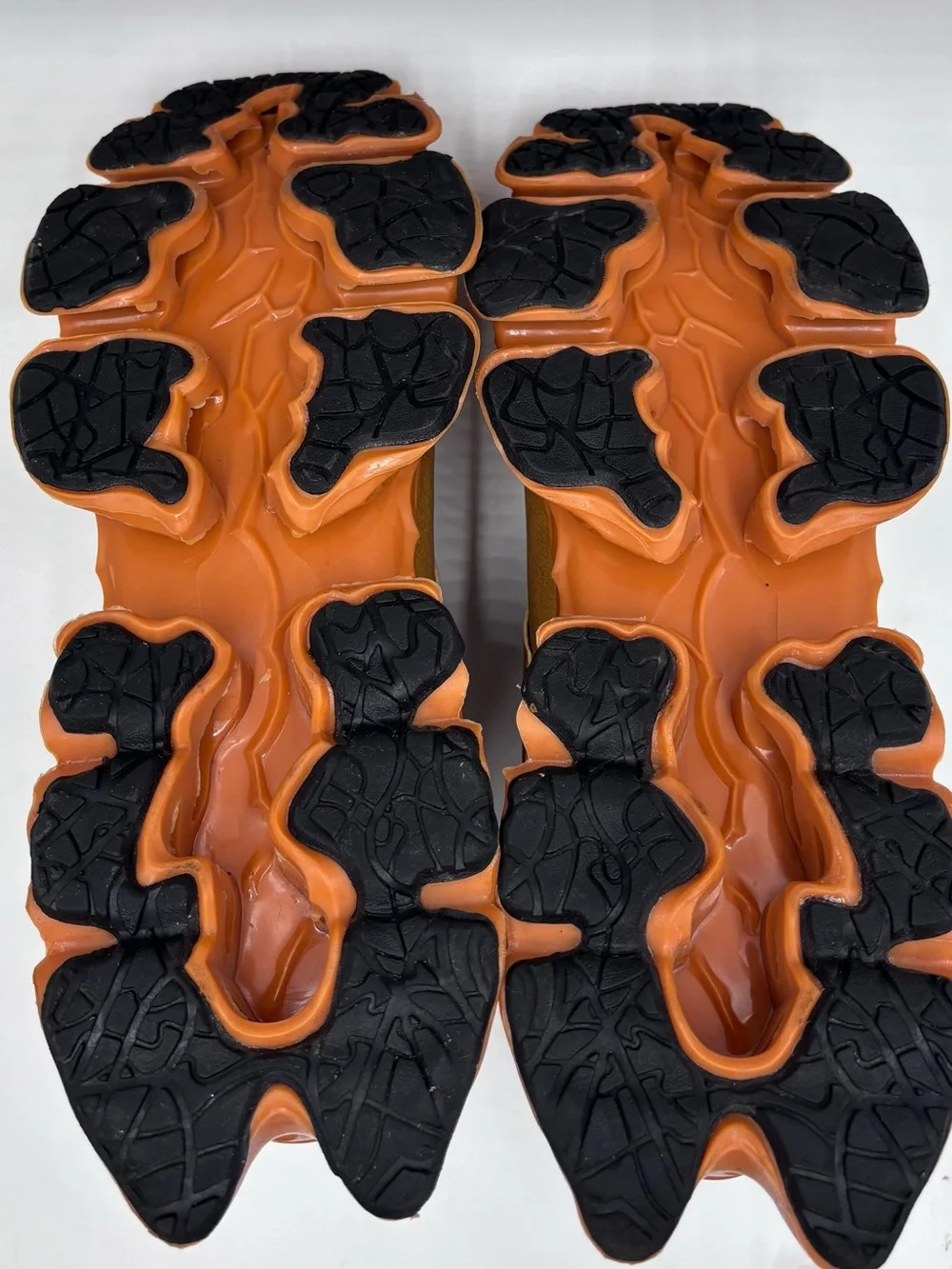NWOT! COMANIER DESING! THE ORIG! FURY THE KING, BROWN/ORANGE! SZ 46/ US 12.5